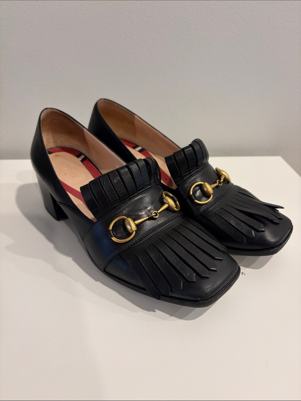 Gucci Black Leather Fringe Loafers with Gold Horsebit